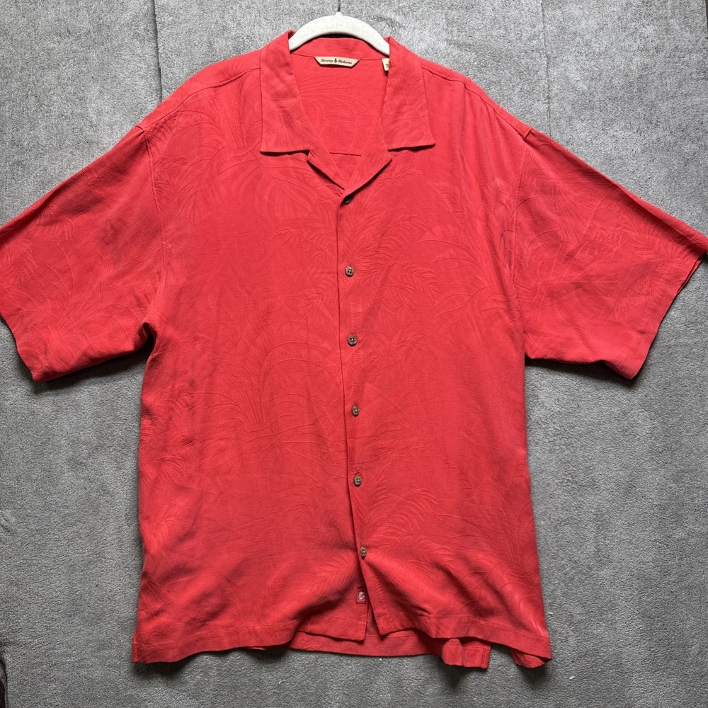 Tommy Bahama Silk Shirt Mens XL Red Jacquard Hawaiian Camp Resort Lightweight